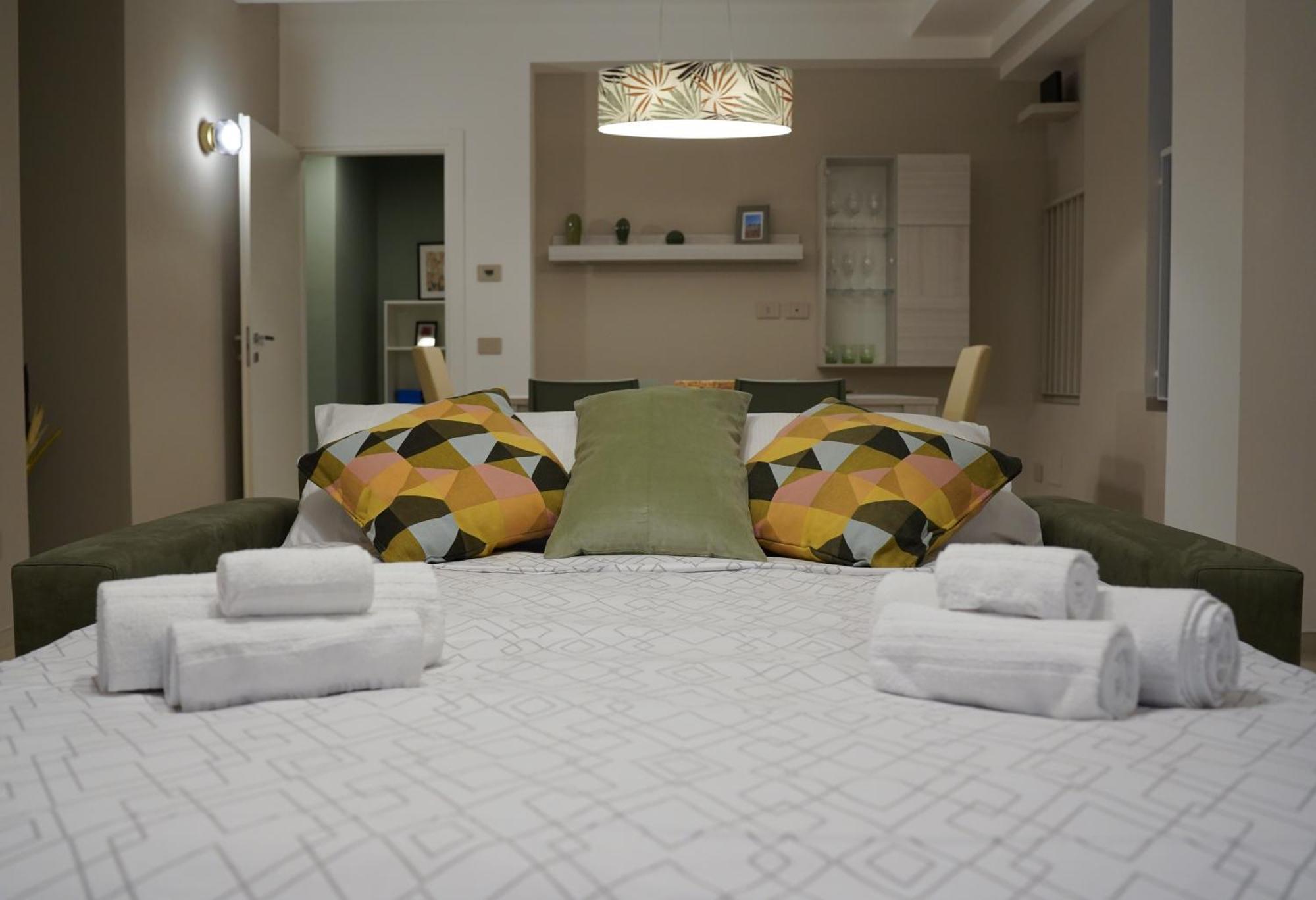 מילאנו Monumentale M5 Apt - 6 Ospiti & Famiglie Con 2 Bagni E Suite מראה חיצוני תמונה