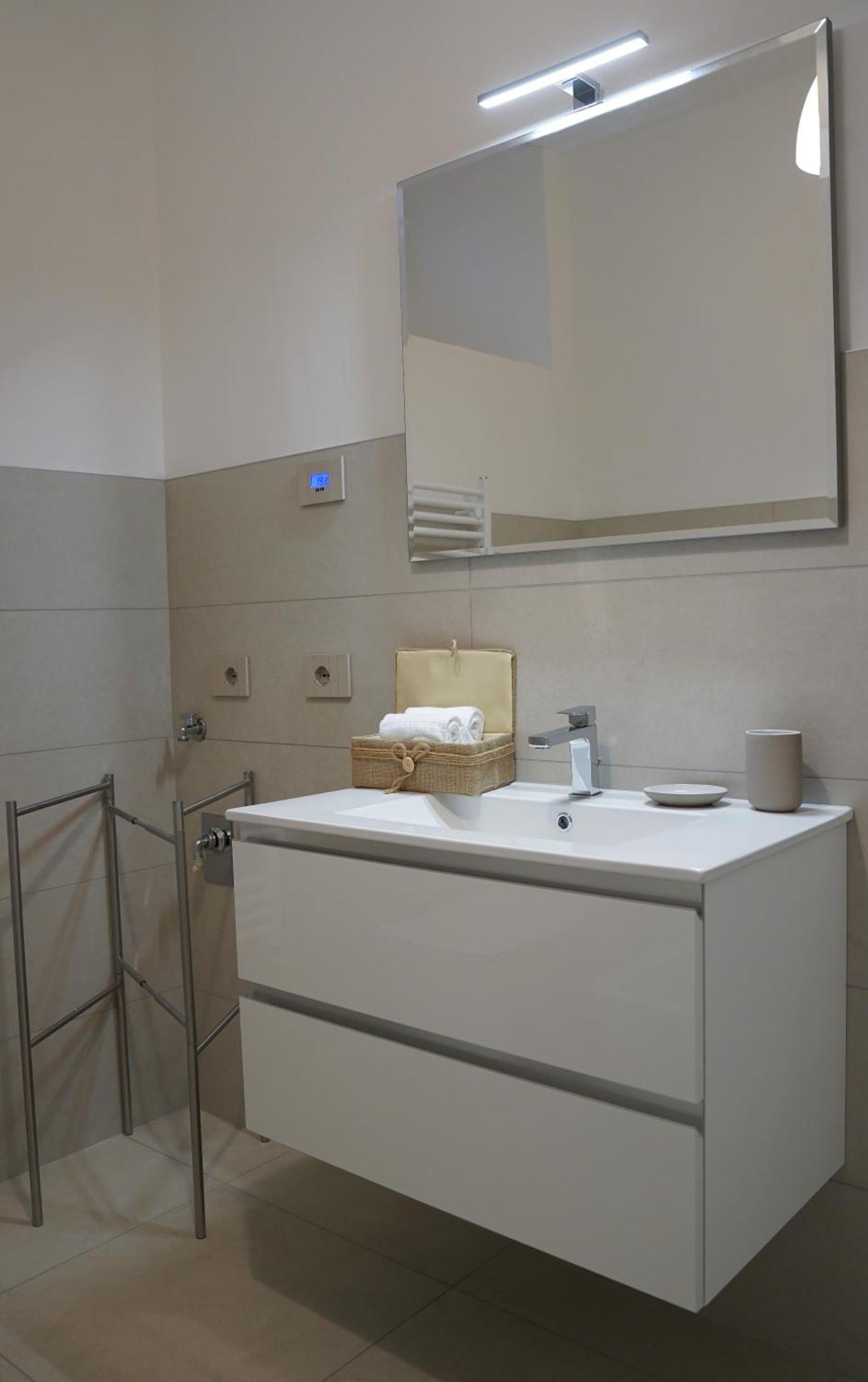 מילאנו Monumentale M5 Apt - 6 Ospiti & Famiglie Con 2 Bagni E Suite מראה חיצוני תמונה